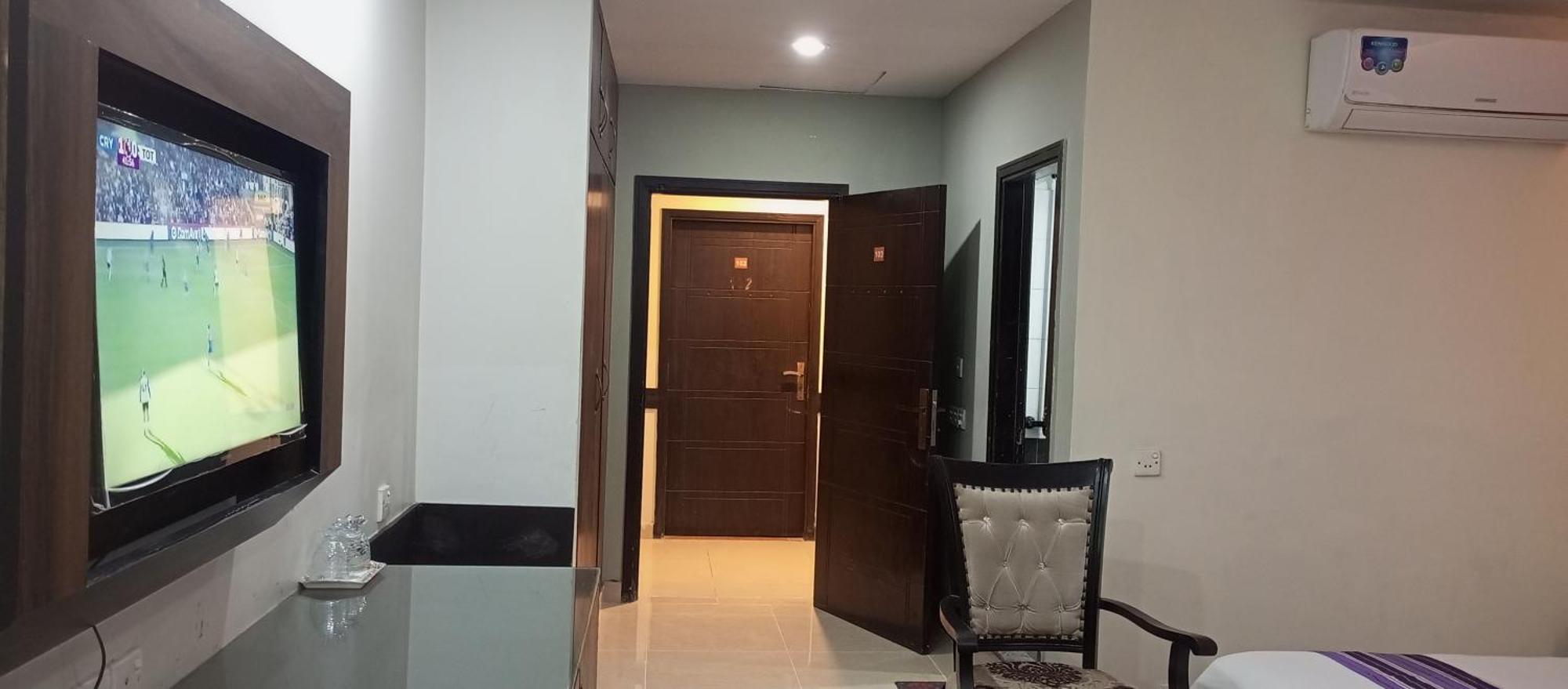 Hira Guest House Carachi Quarto foto